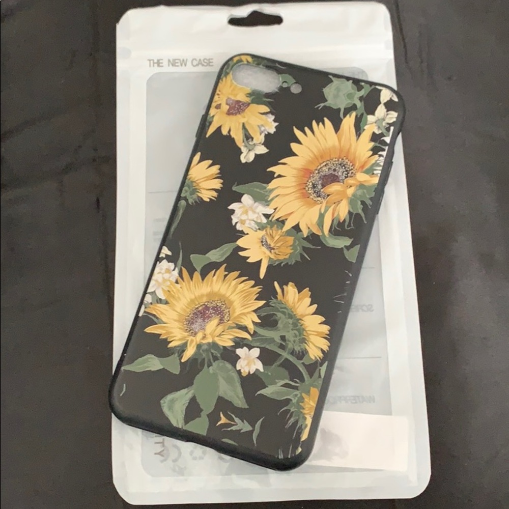 Sunflower phone case 🌻 BUY FROM DEPOP!!